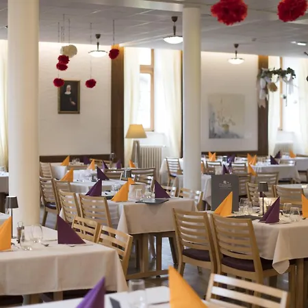 Hotellerie Du Couvent 호텔 3*