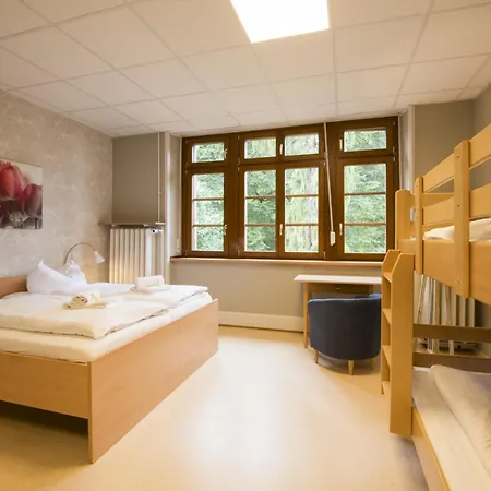 호텔 Hotellerie Du Couvent 3*