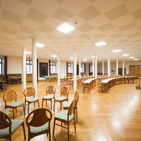 Hotellerie Du Couvent Otel