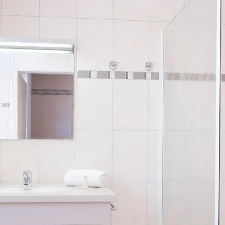 Hotellerie Du Couvent Otel 3*